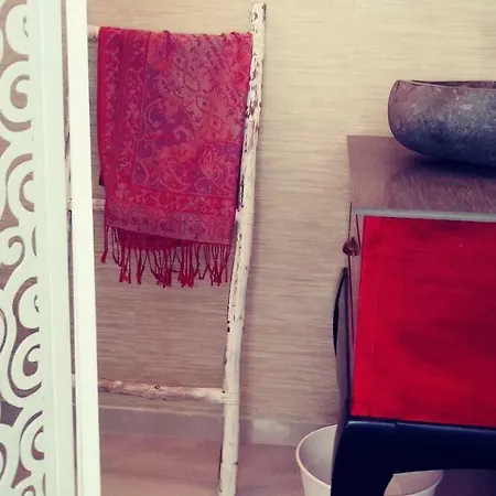 Infostays Maria Zambrano Apartament *