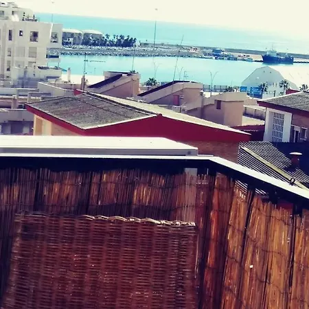 Infostays María Zambrano - Sea&town