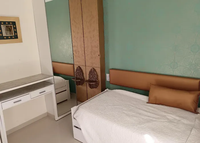 Apartmán Infostays Maria Zambrano *